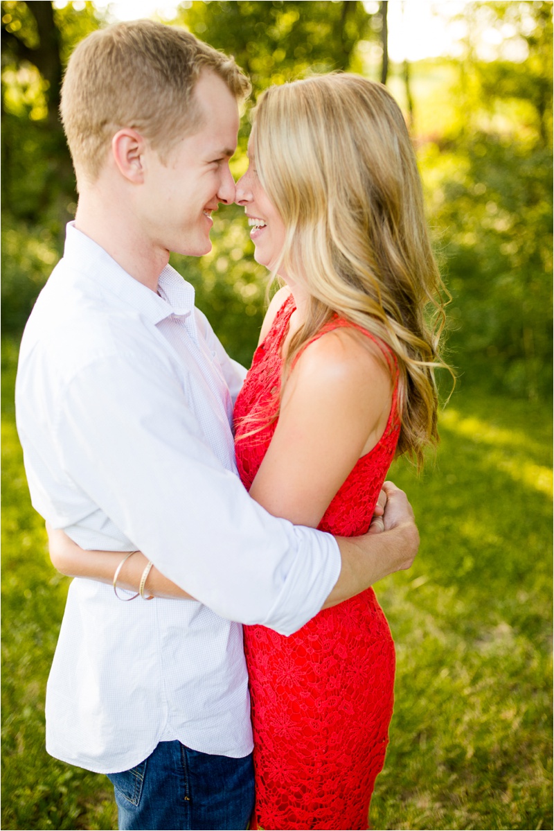 Bloomington Wedding Photographer, Champaign Wedding Photographer, What to Wear For Your Engagement Session_1162.jpg