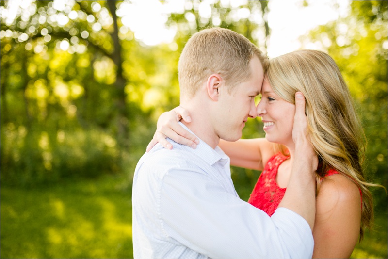 Bloomington Wedding Photographer, Champaign Wedding Photographer, What to Wear For Your Engagement Session_1164.jpg