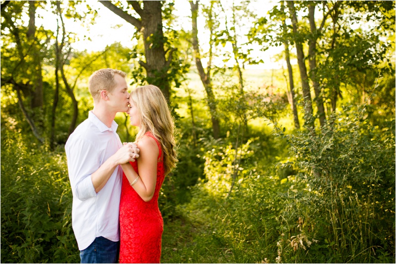 Bloomington Wedding Photographer, Champaign Wedding Photographer, What to Wear For Your Engagement Session_1172.jpg