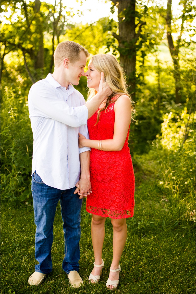Bloomington Wedding Photographer, Champaign Wedding Photographer, What to Wear For Your Engagement Session_1176.jpg