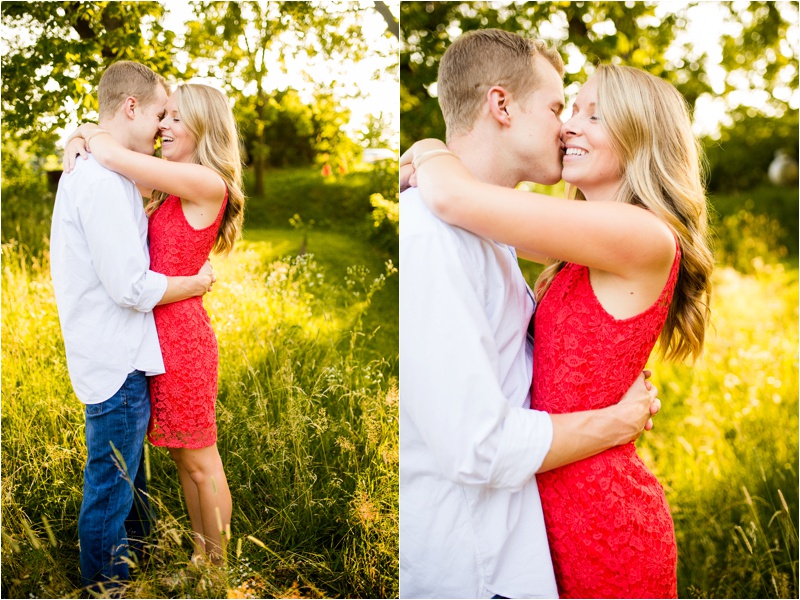 Bloomington Wedding Photographer, Champaign Wedding Photographer, What to Wear For Your Engagement Session_1179.jpg