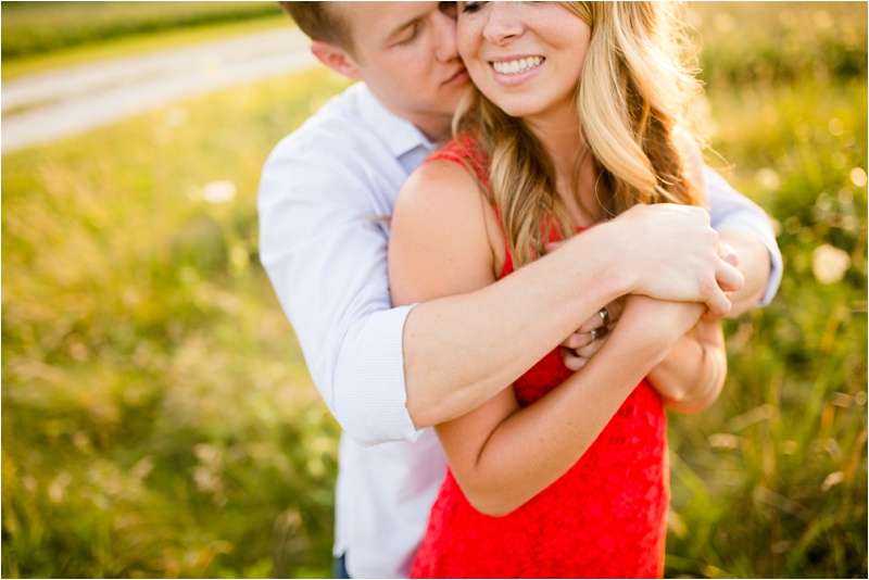Bloomington Wedding Photographer, Champaign Wedding Photographer, What to Wear For Your Engagement Session_1208.jpg