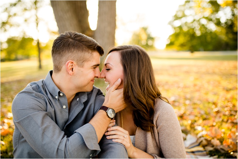 fall engagement picture ideas