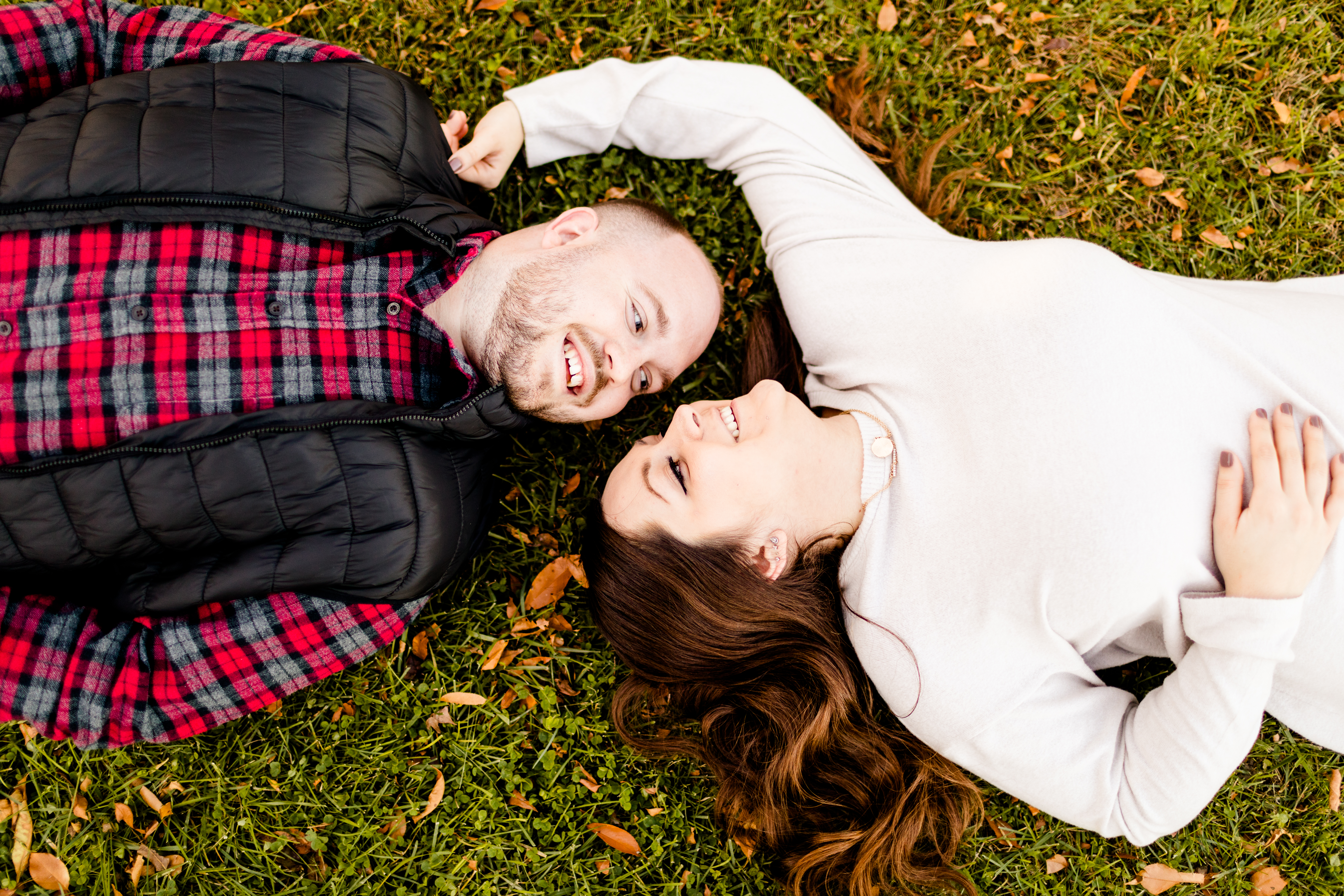 Bloomington-Illinois-Wedding-Photographer-Comlara-Park-Engagement-Photos-Bloomington-Illinois-Engagement-Photos