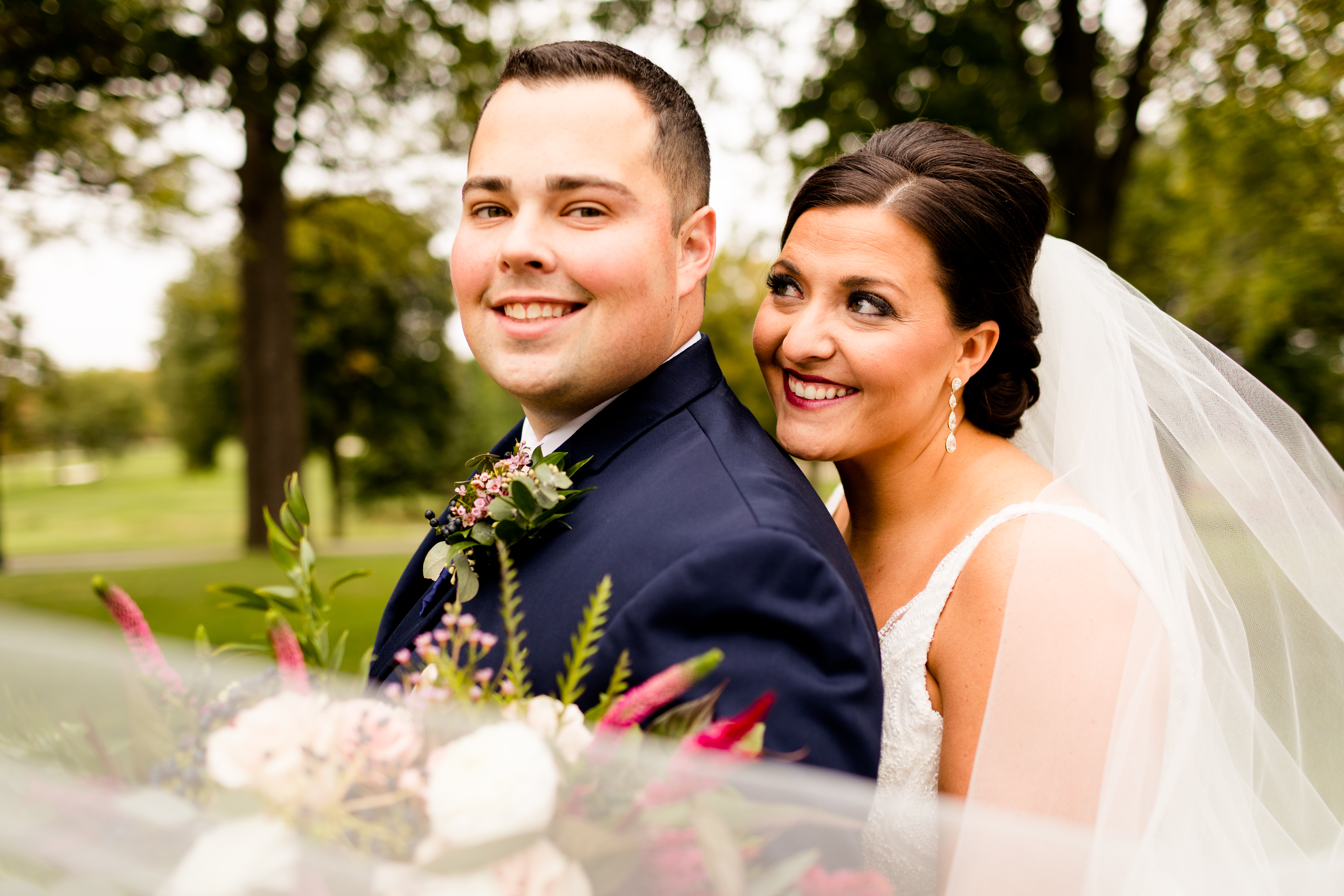 Bloomington-Illinois-Wedding-Photographer-Normal-Illinois-Wedding-Photographer-Bloomington-Country-Club-Wedding-Photos_7450.jpg