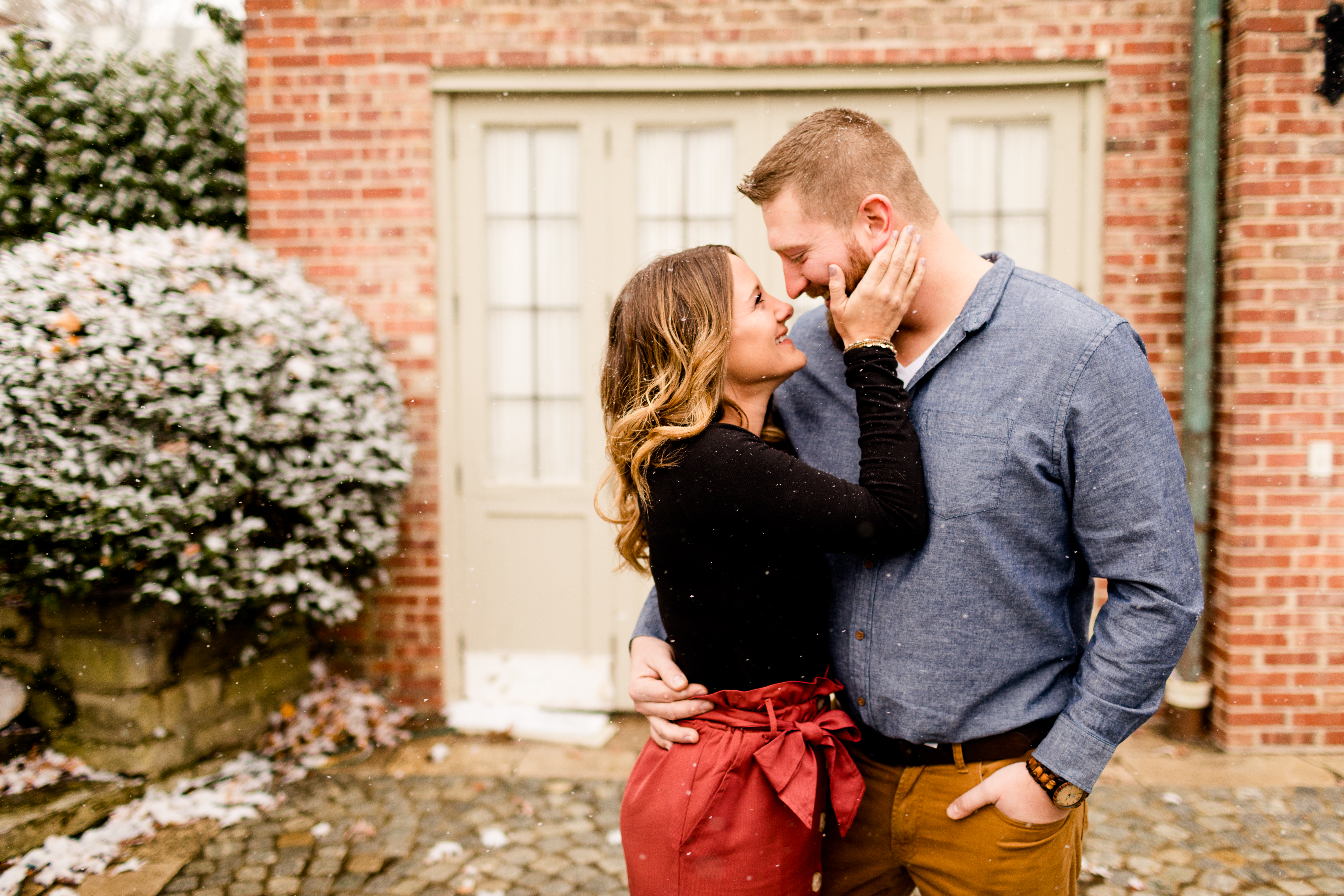 Peoria-Illinois-Wedding-Photographer-Bloomington-Illinois-Engagement-Photographer-Soderstrom-Castle-Engagement-Photos_8395.jpg