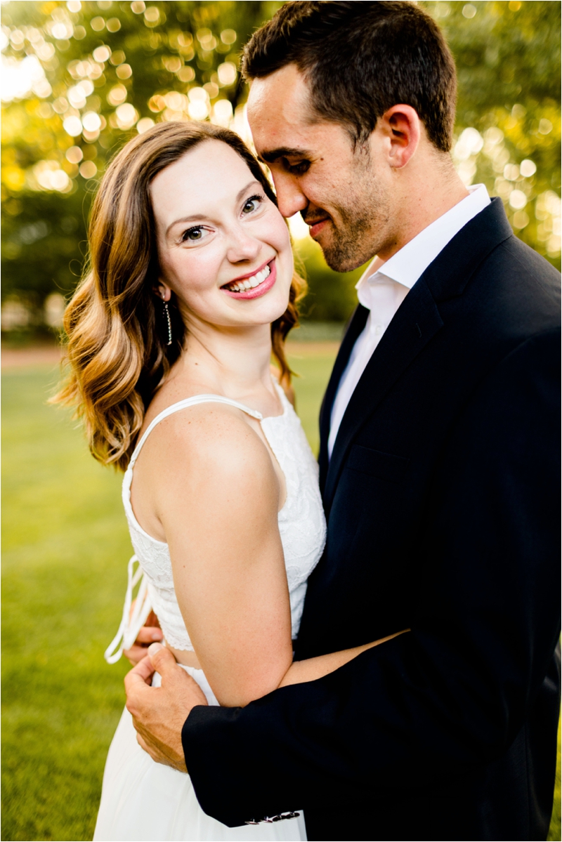 Caitlin and Luke Photography, Illinois Wedding Photographers, Chicago Wedding Photographers, Illinois Husband and Wife Wedding Photography Team_9039.jpg