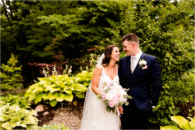 Caitlin and Luke Photography, Illinois Wedding Photographers, Chicago Wedding Photographers, Illinois Husband and Wife Wedding Photography Team_9048.jpg