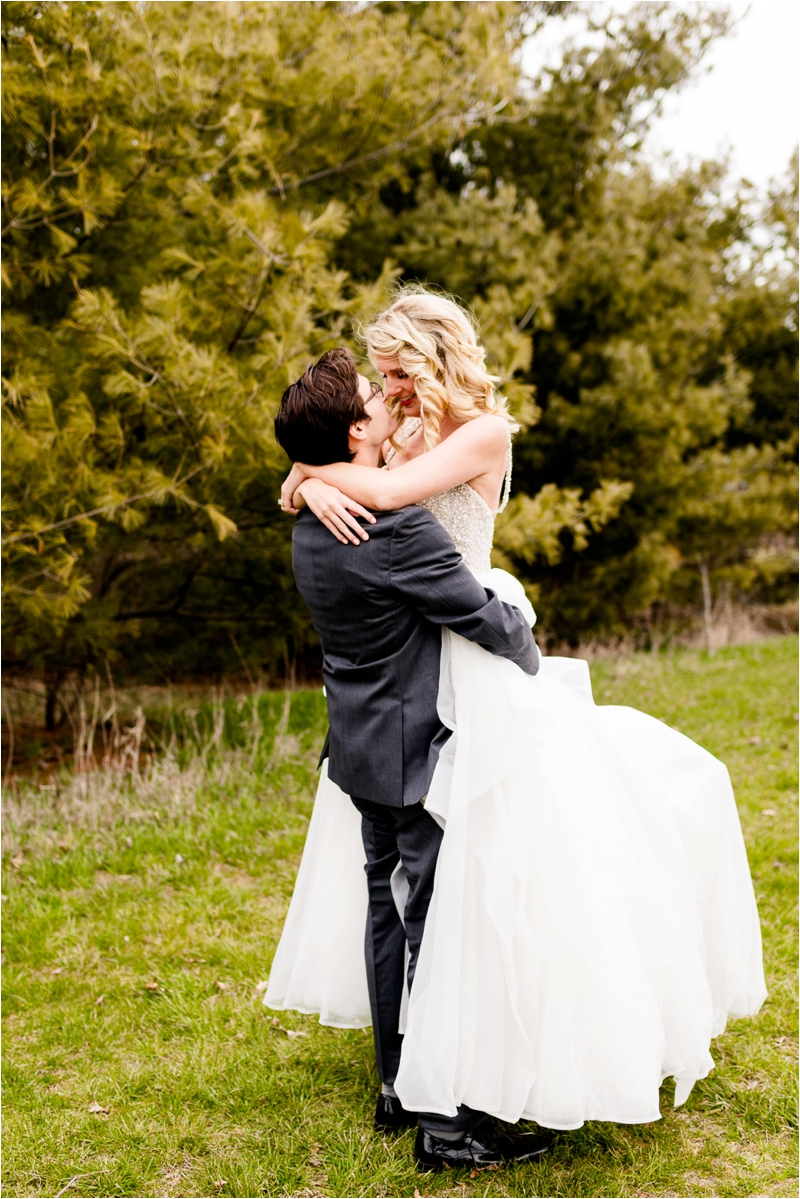 Caitlin and Luke Photography, Illinois Wedding Photographers, Chicago Wedding Photographers, Illinois Husband and Wife Wedding Photography Team_9081.jpg