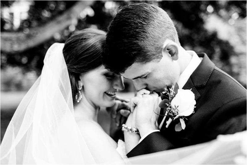 Caitlin and Luke Photography, Illinois Wedding Photographers, Chicago Wedding Photographers, Illinois Husband and Wife Wedding Photography Team_9082.jpg