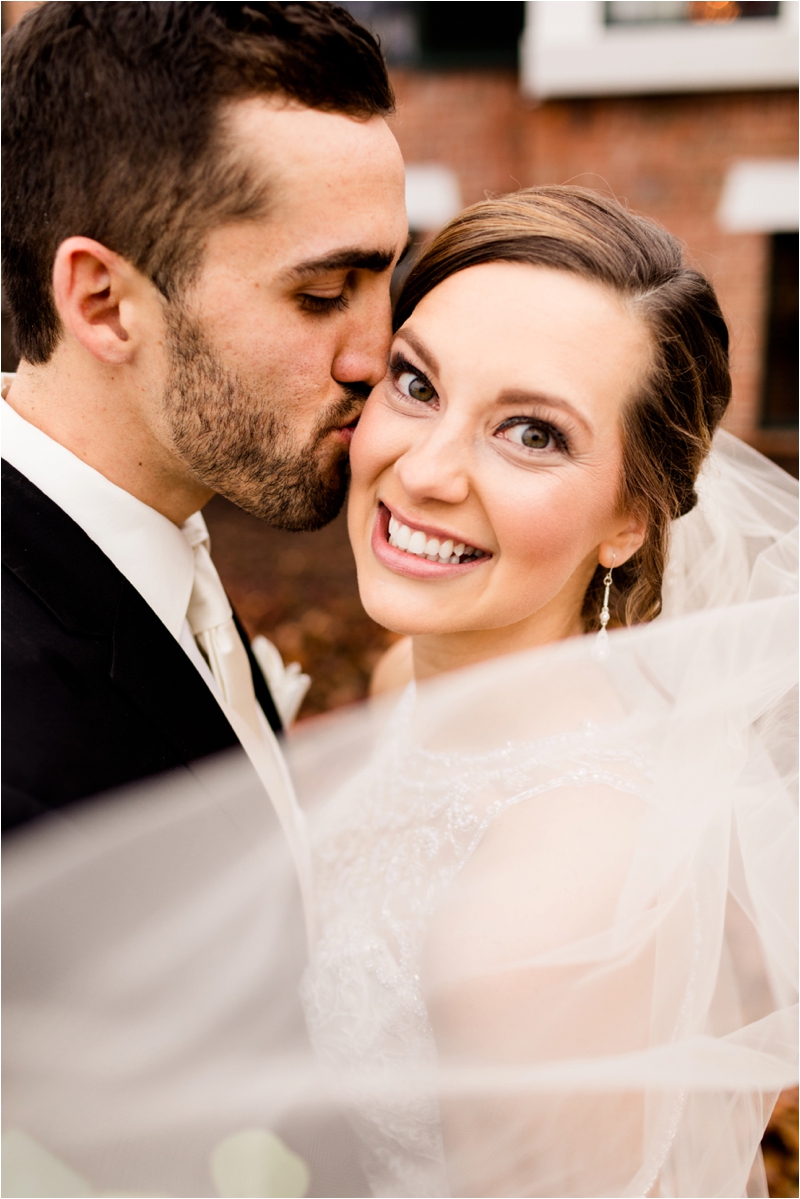Caitlin and Luke Photography, Illinois Wedding Photographers, Chicago Wedding Photographers, Illinois Husband and Wife Wedding Photography Team_9196.jpg