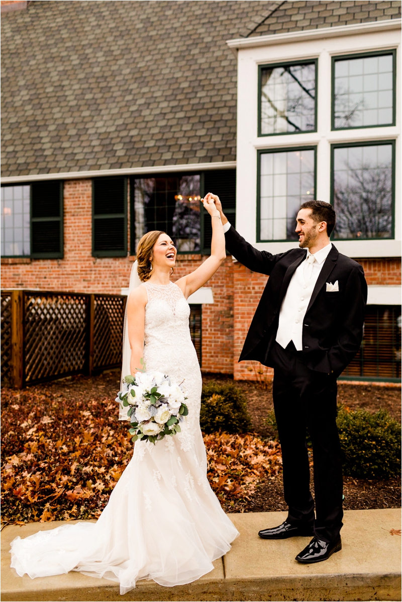 Caitlin and Luke Photography, Illinois Wedding Photographers, Chicago Wedding Photographers, Illinois Husband and Wife Wedding Photography Team_9230.jpg