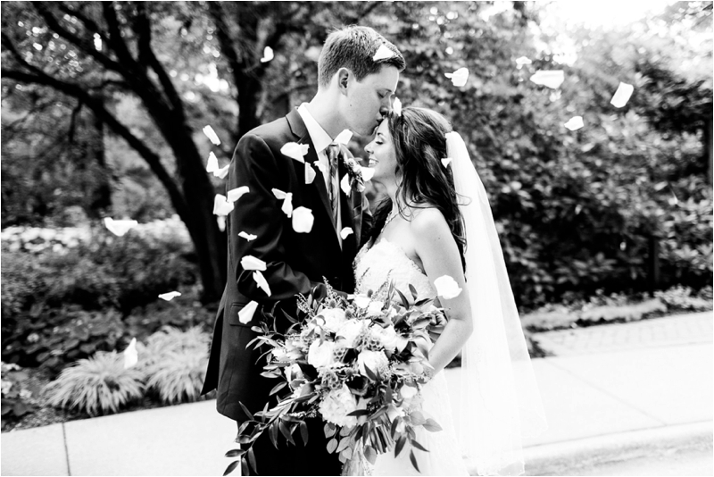 Caitlin and Luke Photography, Illinois Wedding Photographers, Chicago Wedding Photographers, Illinois Husband and Wife Wedding Photography Team_9235.jpg