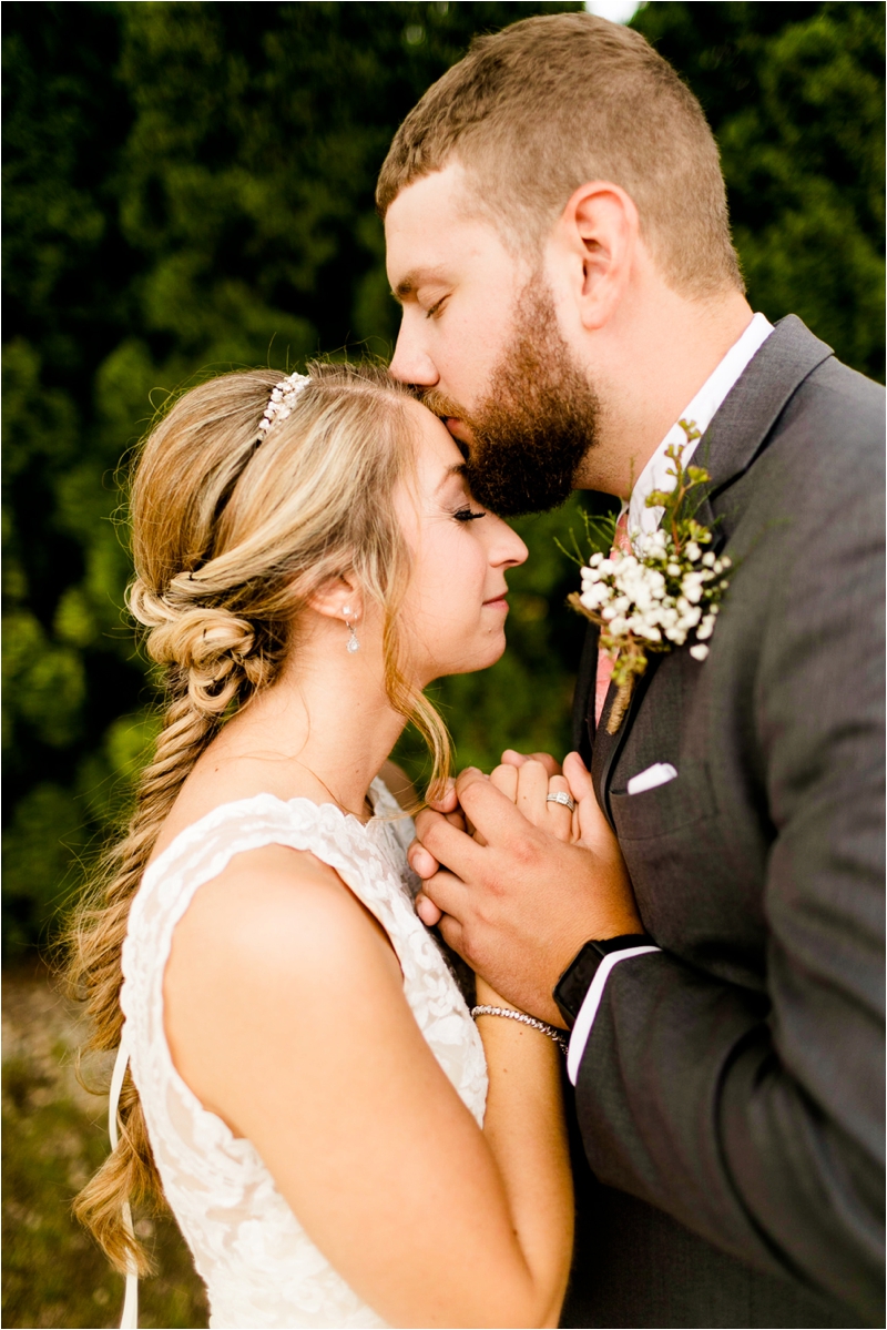 Caitlin and Luke Photography, Illinois Wedding Photographers, Chicago Wedding Photographers, Illinois Husband and Wife Wedding Photography Team_9264.jpg