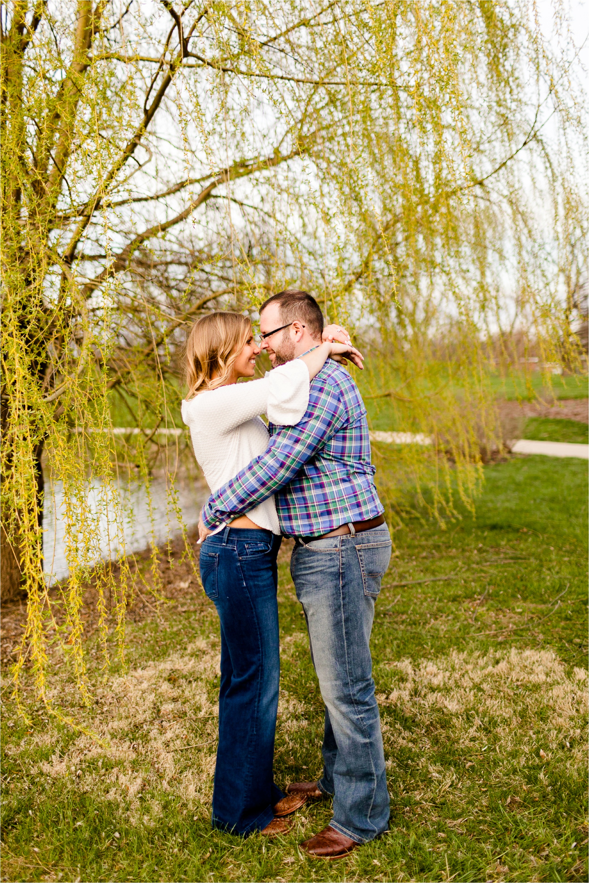 Caitlin and Luke Photography, Illinois Wedding Photographers, Champaign Wedding Photographers, University of Illinois Arboretum Wedding Photos_9505.jpg