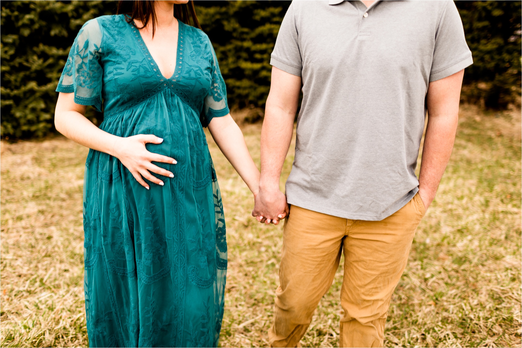 Caitlin and Luke Photography, Illinois Wedding Photographers, Chicago Wedding Photographers, Bloomington Normal Maternity Session_9441.jpg