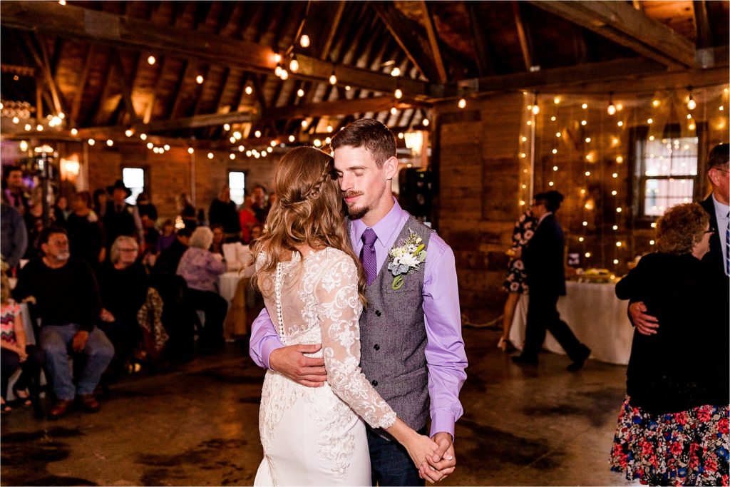 Bloomington Illinois Wedding Photographer, Kewanee Illinois Wedding Photographer, The Stables Wedding Photos