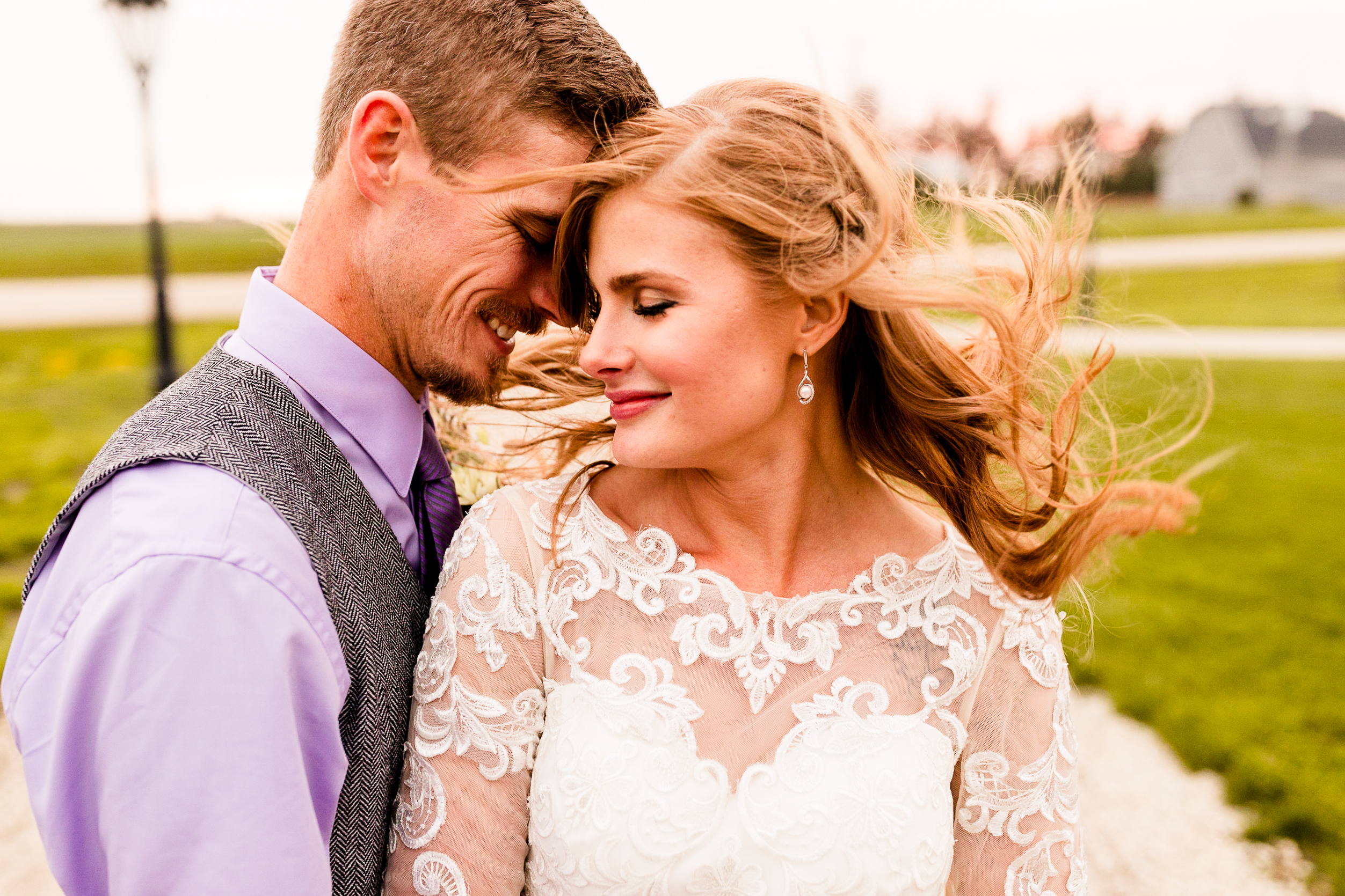 Bloomington-Illinois-Wedding-Photographer-Kewanee-Illinois-Wedding-Photographer-The-Stables-Wedding-Photos