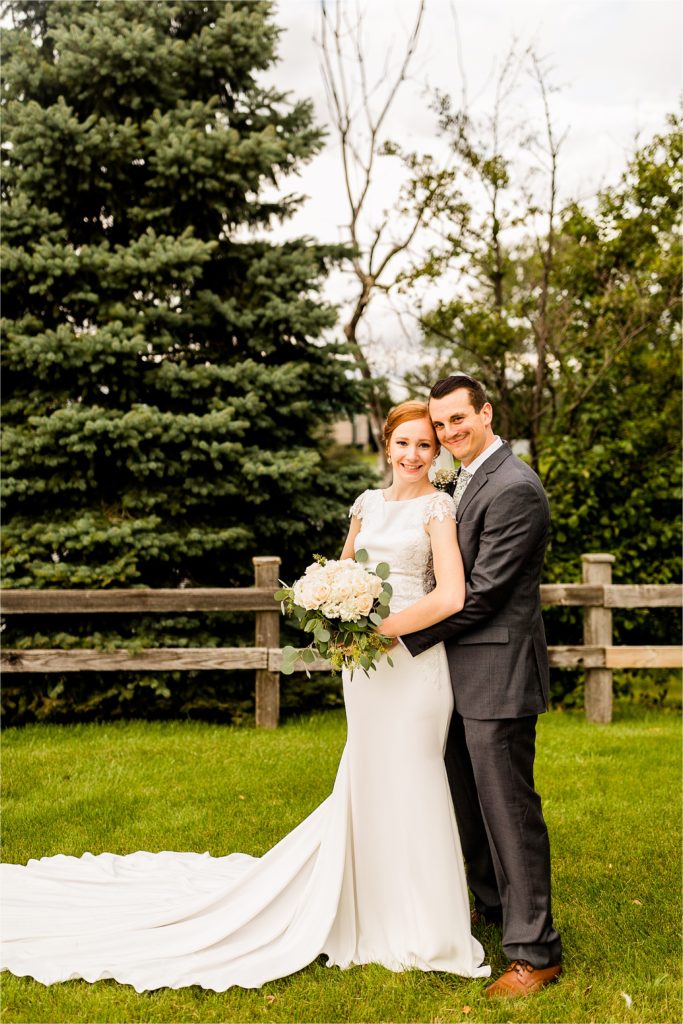 Caitlin and Luke Photography, Chicago IL wedding photographers, Harry Caray's wedding photos, Saint Juliana's Parish wedding photos, Chicago wedding photos, Illinois wedding photographers