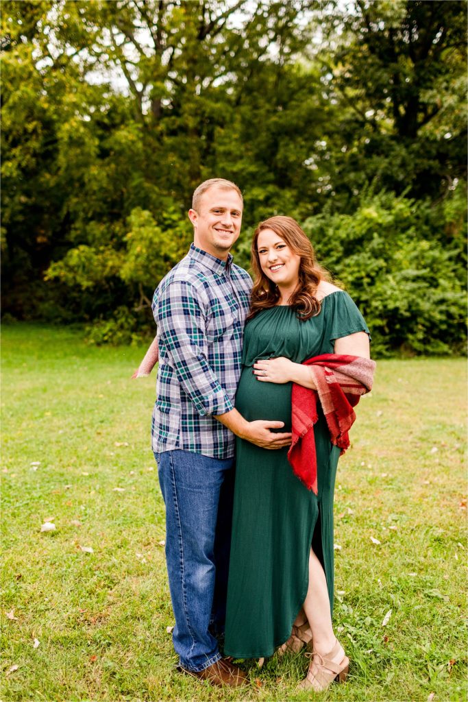 Caitlin and Luke Photography, Lake Bloomington Maternity Photos, Lake Bloomington, IL Maternity Photographers, Maternity photos