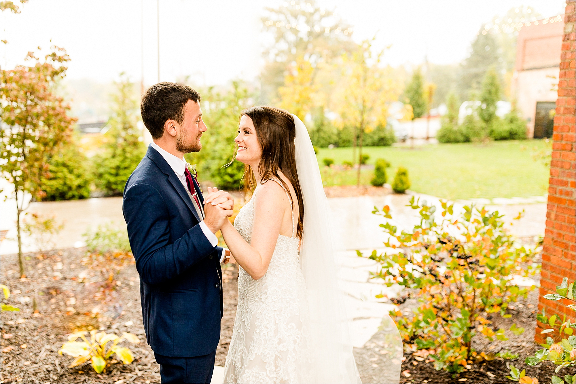 Caitlin and Luke Photography, The Cannery Wedding Photos, The Cannery, Eureka IL wedding photographers, Illinois wedding photographers