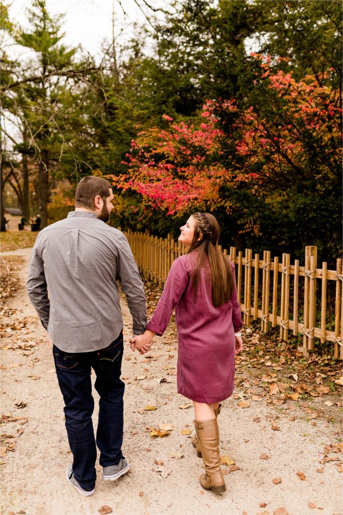 Caitlin and Luke Photography, Fabyan Forest Preserve Engagement Photos, Geneva IL Engagement photos, Illinois wedding photographers, Illinois engagement photos, fall engagement session, Illinois engagement