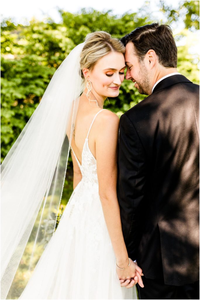 Crestwicke Country Club wedding photographed by Caitlin and Luke Photography, Bloomington IL Wedding photographers, Illinois husband and wife photo team