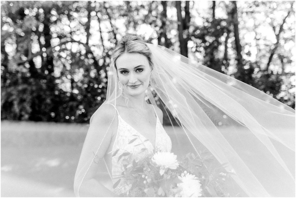 Crestwicke Country Club wedding photographed by Caitlin and Luke Photography, Bloomington Illinois Wedding photographers, Illinois husband and wife photo team