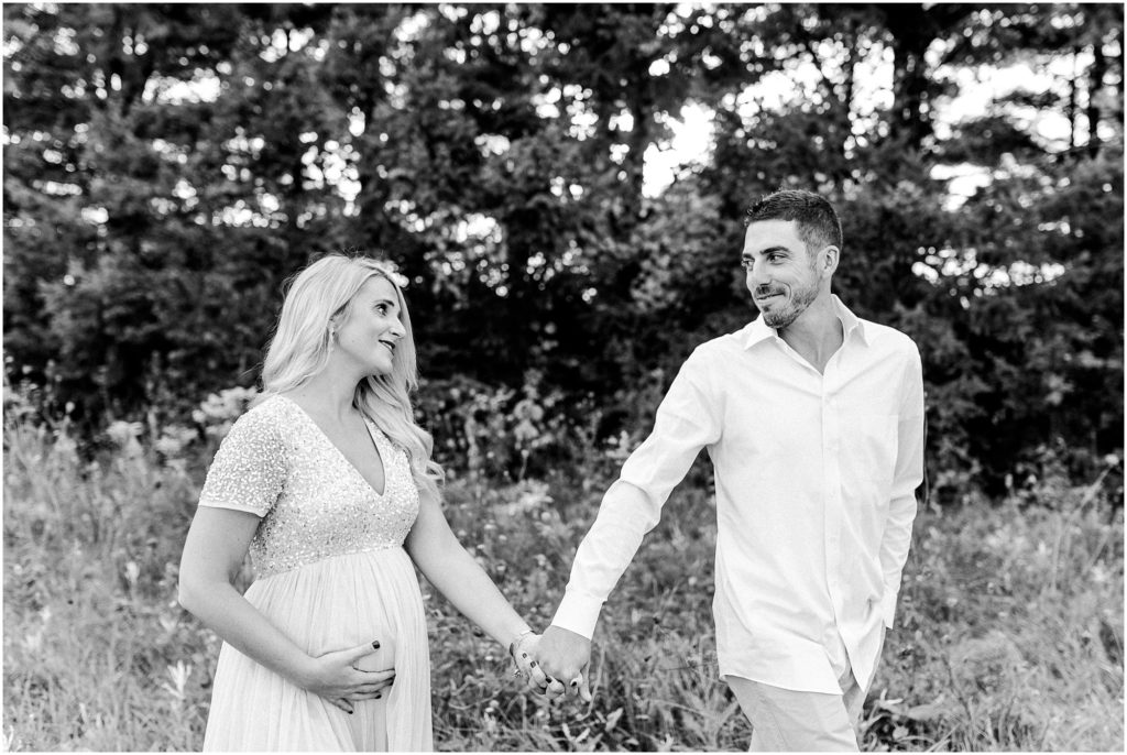 Fransen Nature Area maternity session by Caitlin and Luke Photography, IL Maternity Photographers, Normal IL Maternity Photographers, Normal IL Maternity session