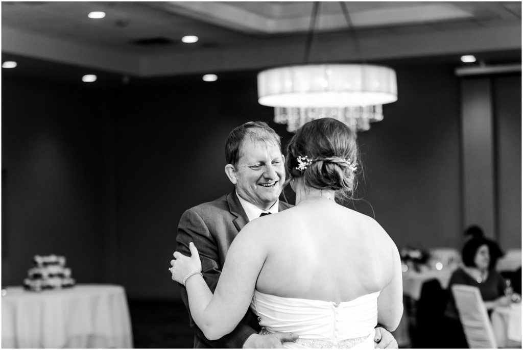 Fall wedding at the Holiday Inn Bloomington photographed by Caitlin and Luke Photography, IL wedding photographers, Illinois wedding reception at Holiday Inn Bloomington