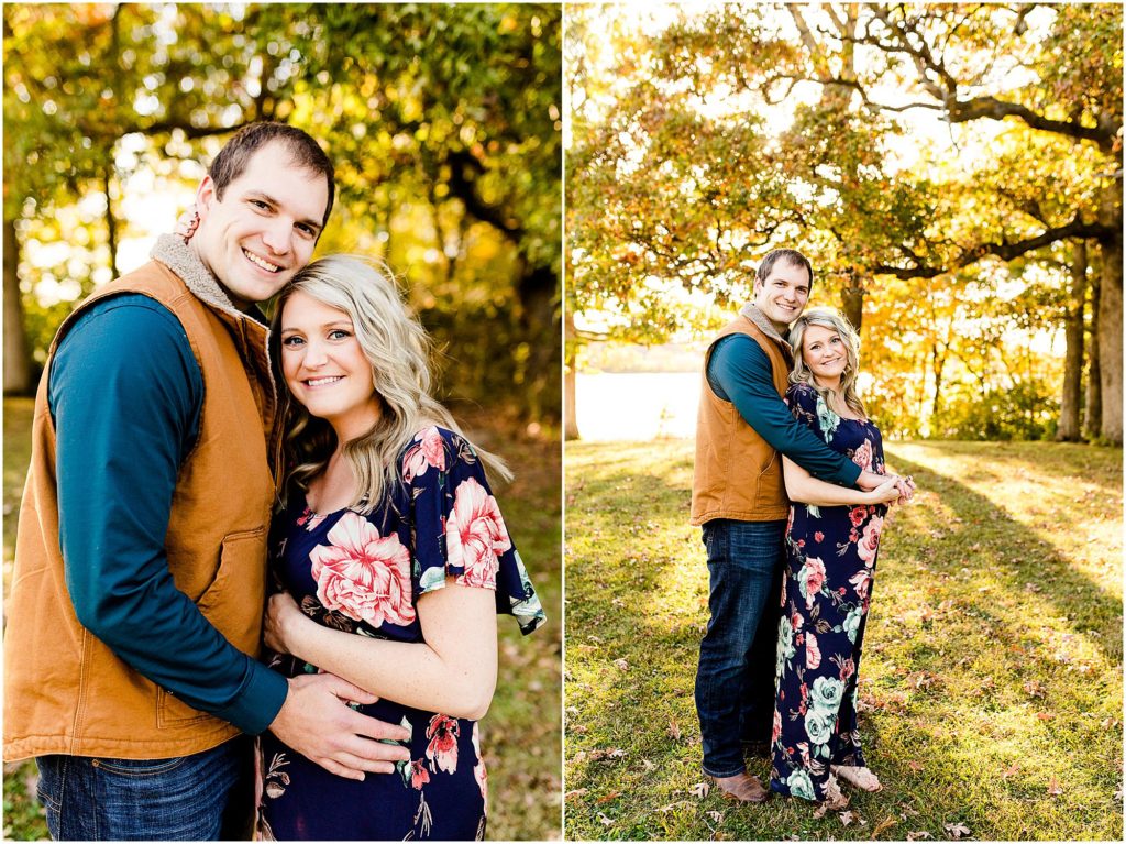 fall Lake Bloomington maternity session with Caitlin and Luke Photography, IL maternity photographers, Bloomington IL Maternity photographers